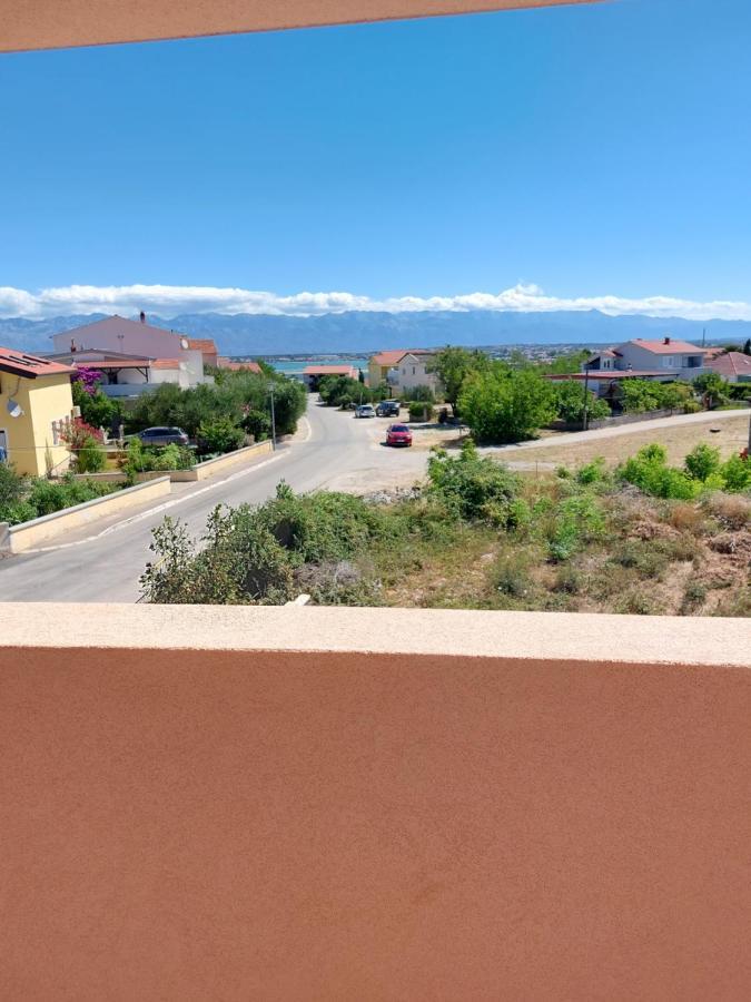 Holiday Home Aria Nin Exterior foto