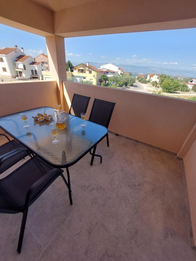 Holiday Home Aria Nin Exterior foto