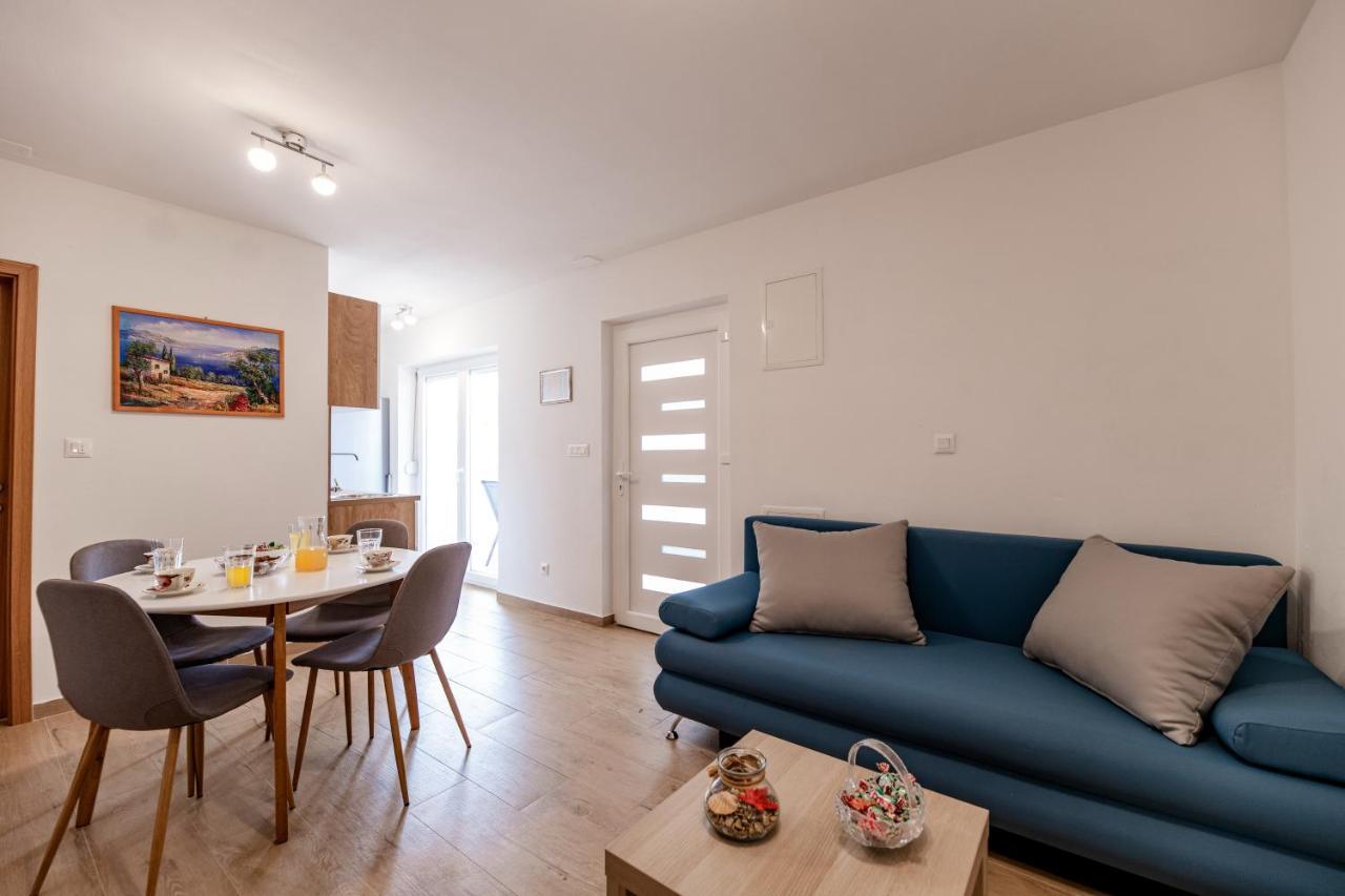 Holiday Home Aria Nin Exterior foto